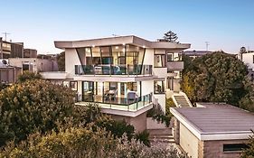 Orton Oceanview Luxury Retreat